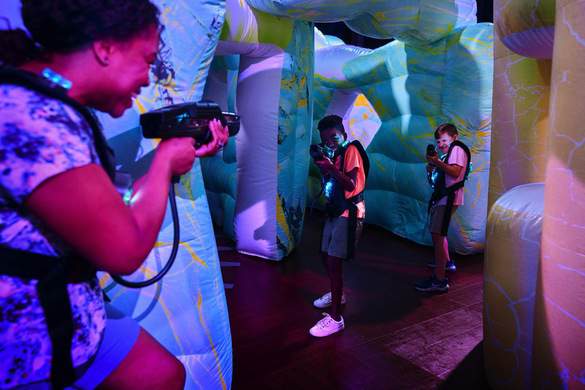 Royal Caribbean International, Freedom of the Seas, Laser Tag, 8, AHendel.jpg